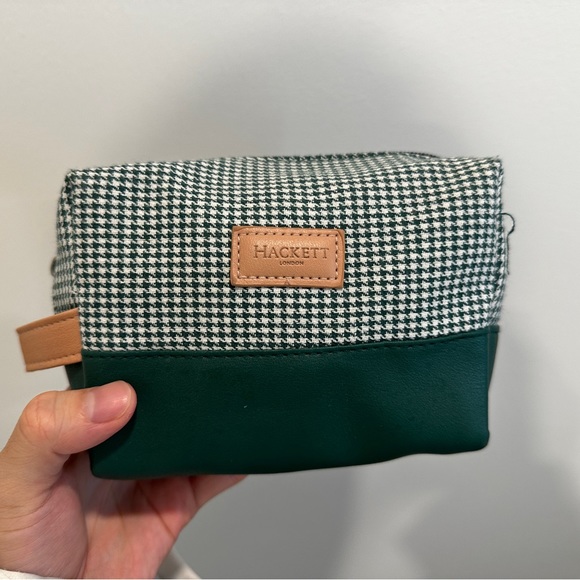 Turkish airlines business class/ Hackett amenity kit/ toiletry bag - Picture 4 of 4